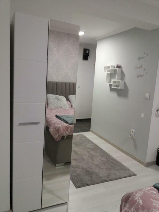Studio Ajdy Apartment Mostar Bagian luar foto